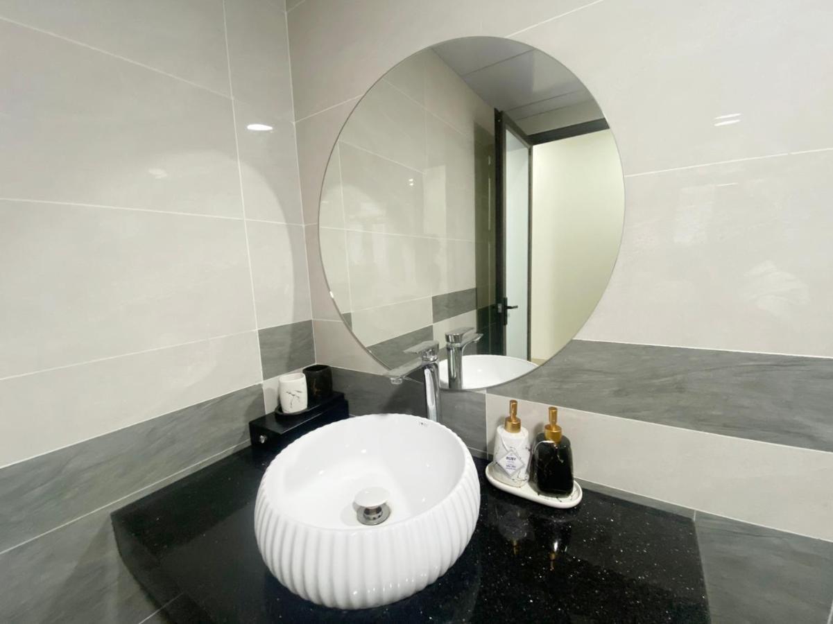 Thái Nguyên Ruby Hotel - Gan Trung Tam Khao Thi Dhtn מראה חיצוני תמונה