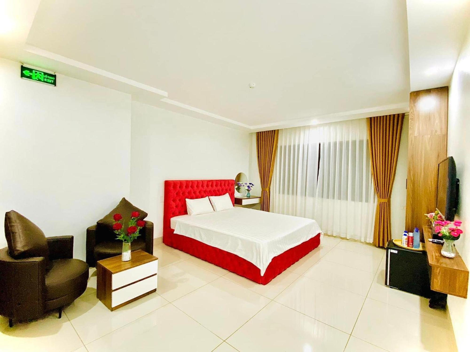 Thái Nguyên Ruby Hotel - Gan Trung Tam Khao Thi Dhtn מראה חיצוני תמונה